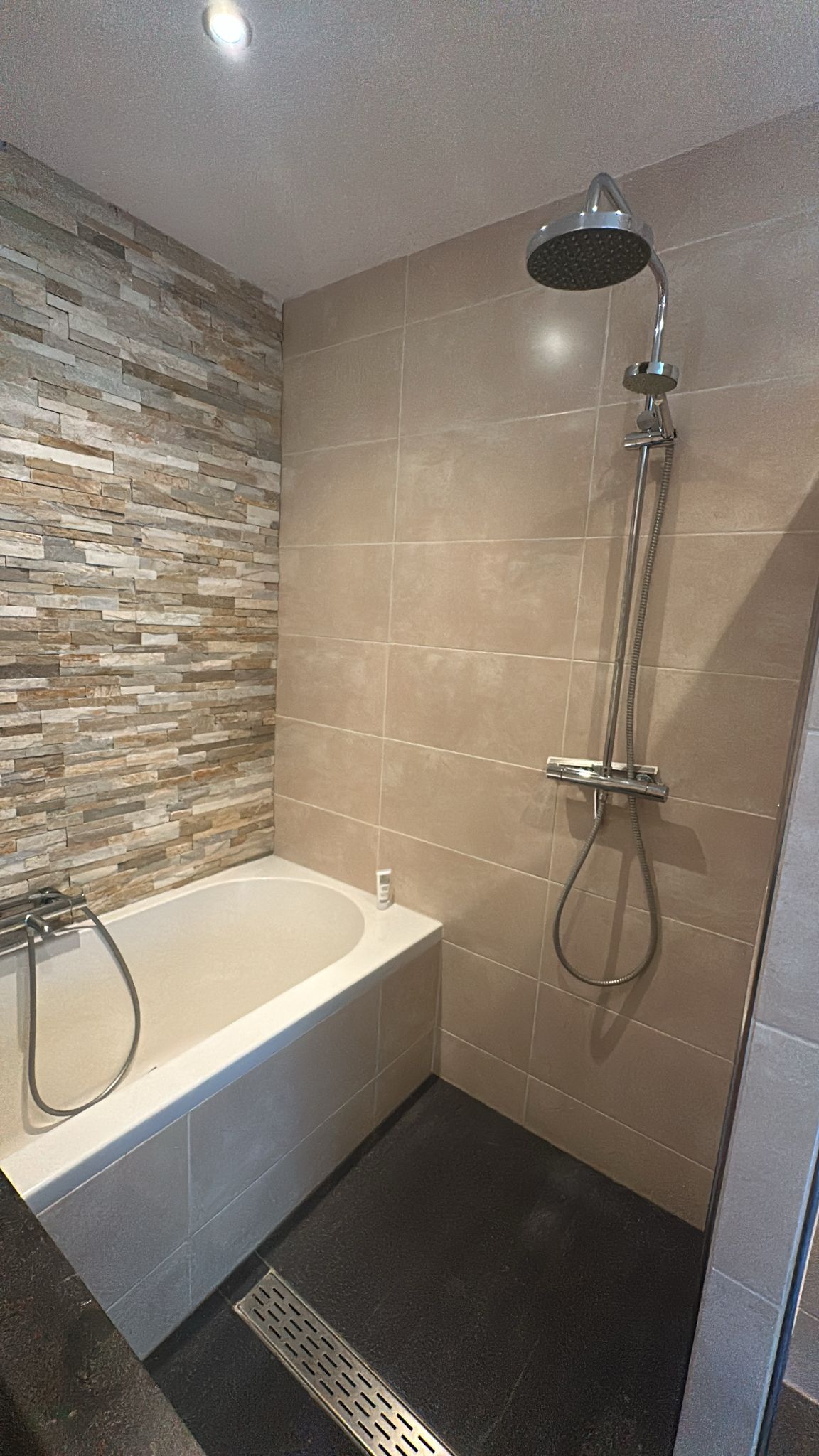 Foto 20 van Huurdemanskamp 35