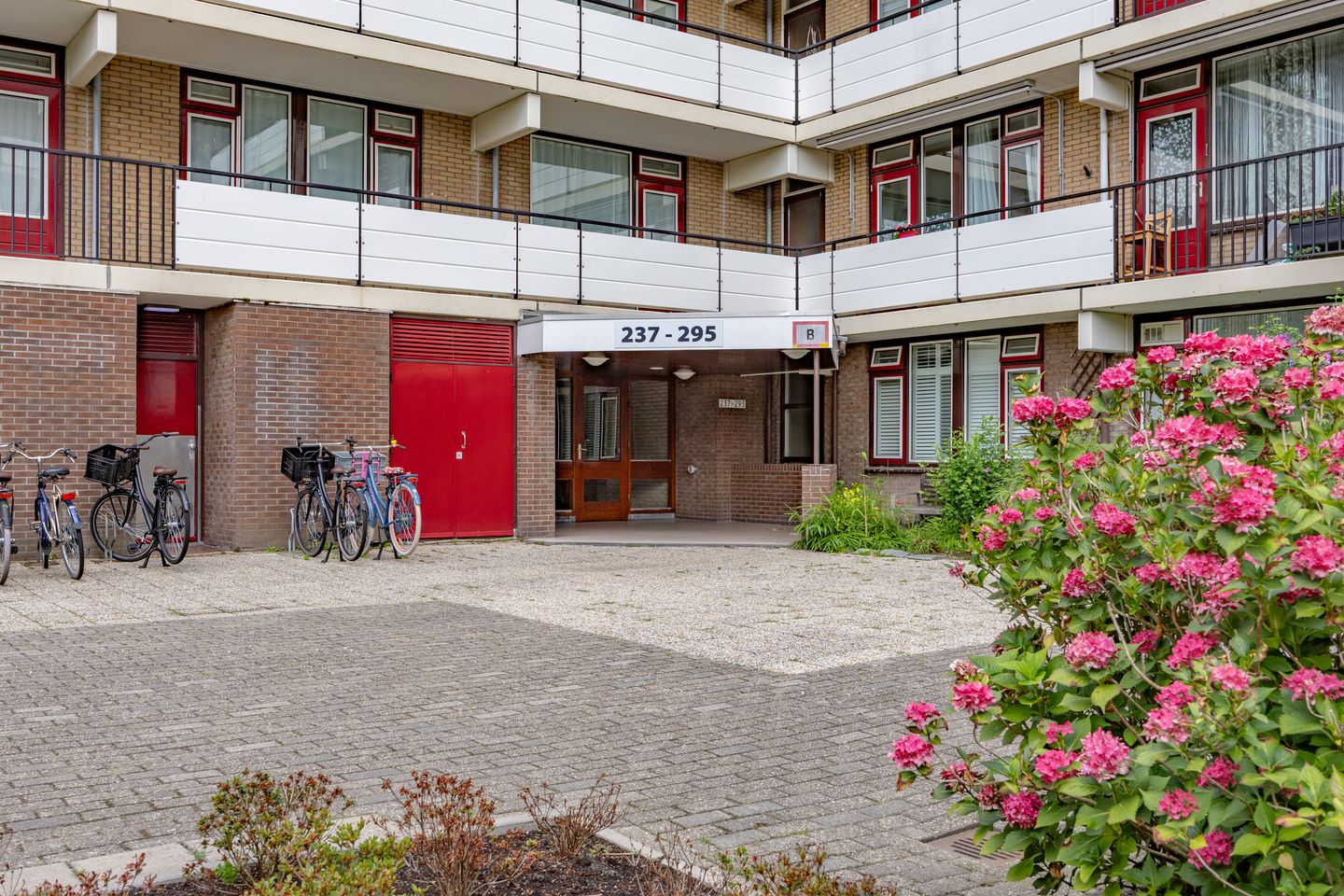 Photo 19 of Hammarskjöldlaan 237