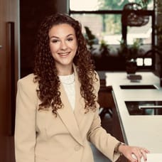 Daphne ten Hoven - NVM Assistent-makelaar
