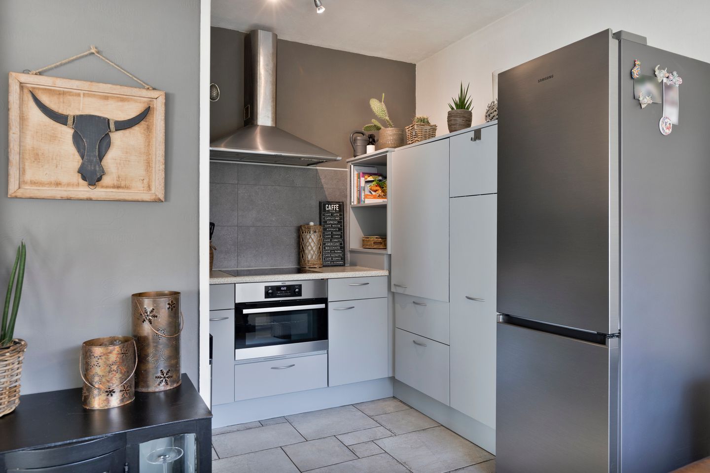 Photo 10 of Molbord 4