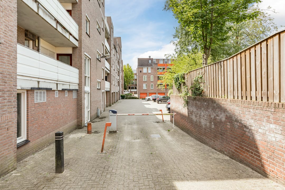 Foto 23 van Deken van Oppensingel 195