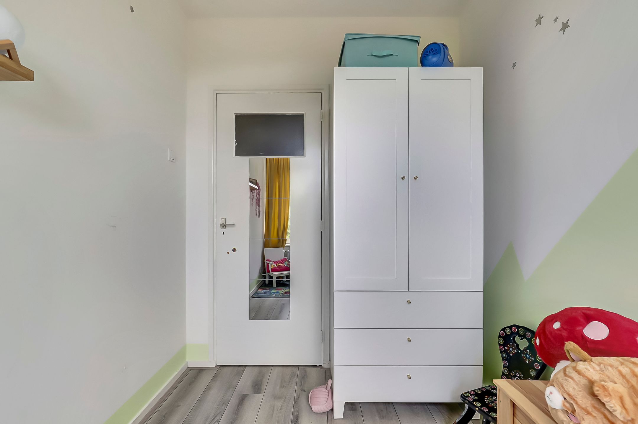 Photo 21 of Domela Nieuwenhuisweg 172