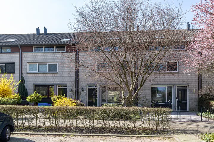 Foto 5 van Parallelweg 10