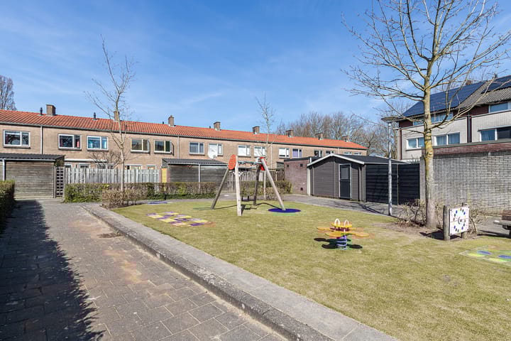 Foto 21 van Parallelweg 10