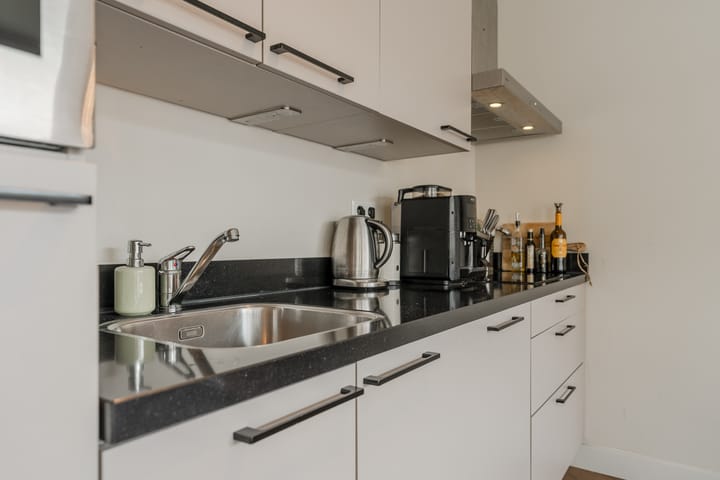 Foto 24 van Charley Tooropgracht 143