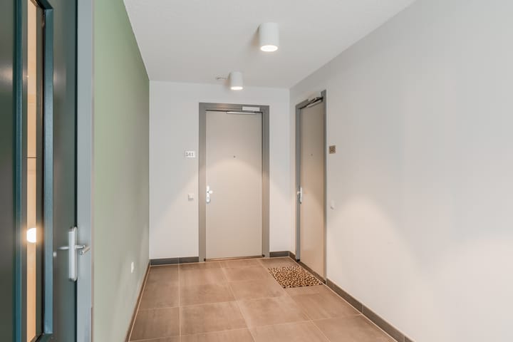 Foto 43 van Charley Tooropgracht 143