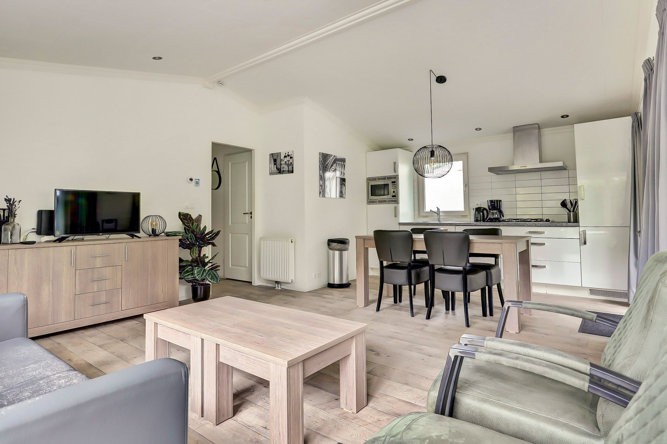 Foto 9 van Molengroet 1-711