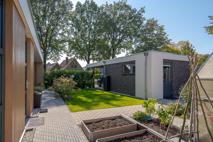 Foto 53 van De Steeg 1