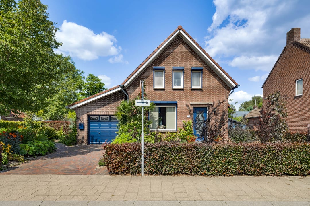 Foto 2 van Burgemeester Mertensstraat 10