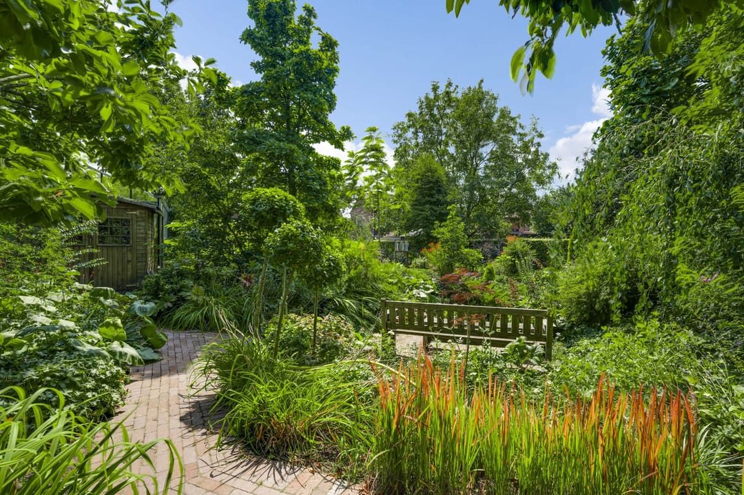 Foto 28 van Burgemeester Mertensstraat 10