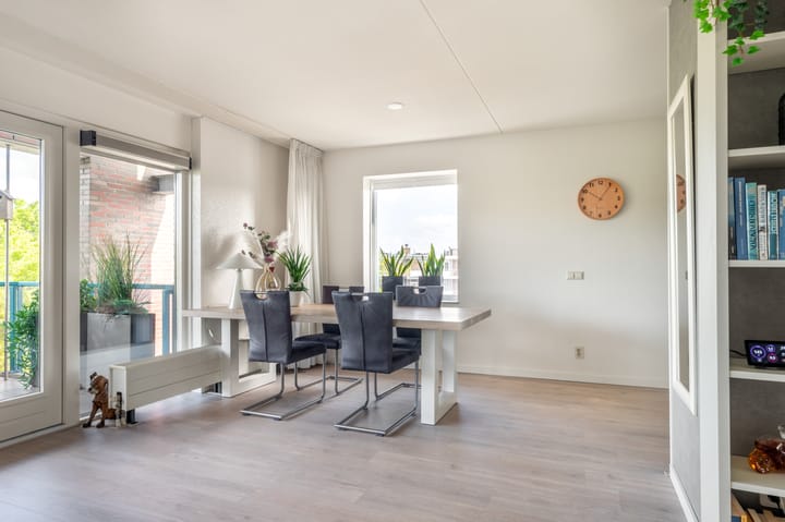 Foto 6 van Ruysdaelstraat 57