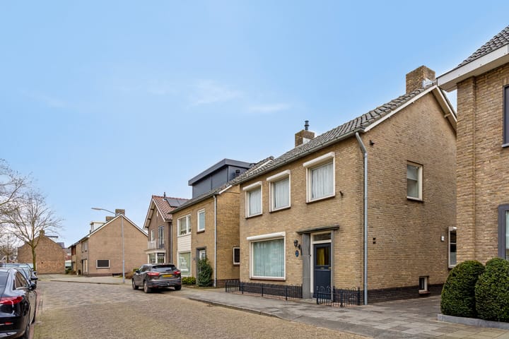 Foto 46 van Cyclaamstraat 17