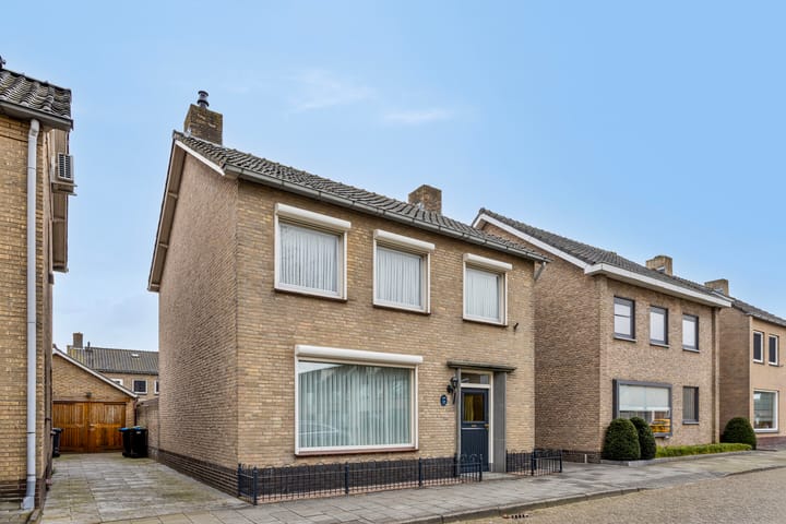 Foto 47 van Cyclaamstraat 17