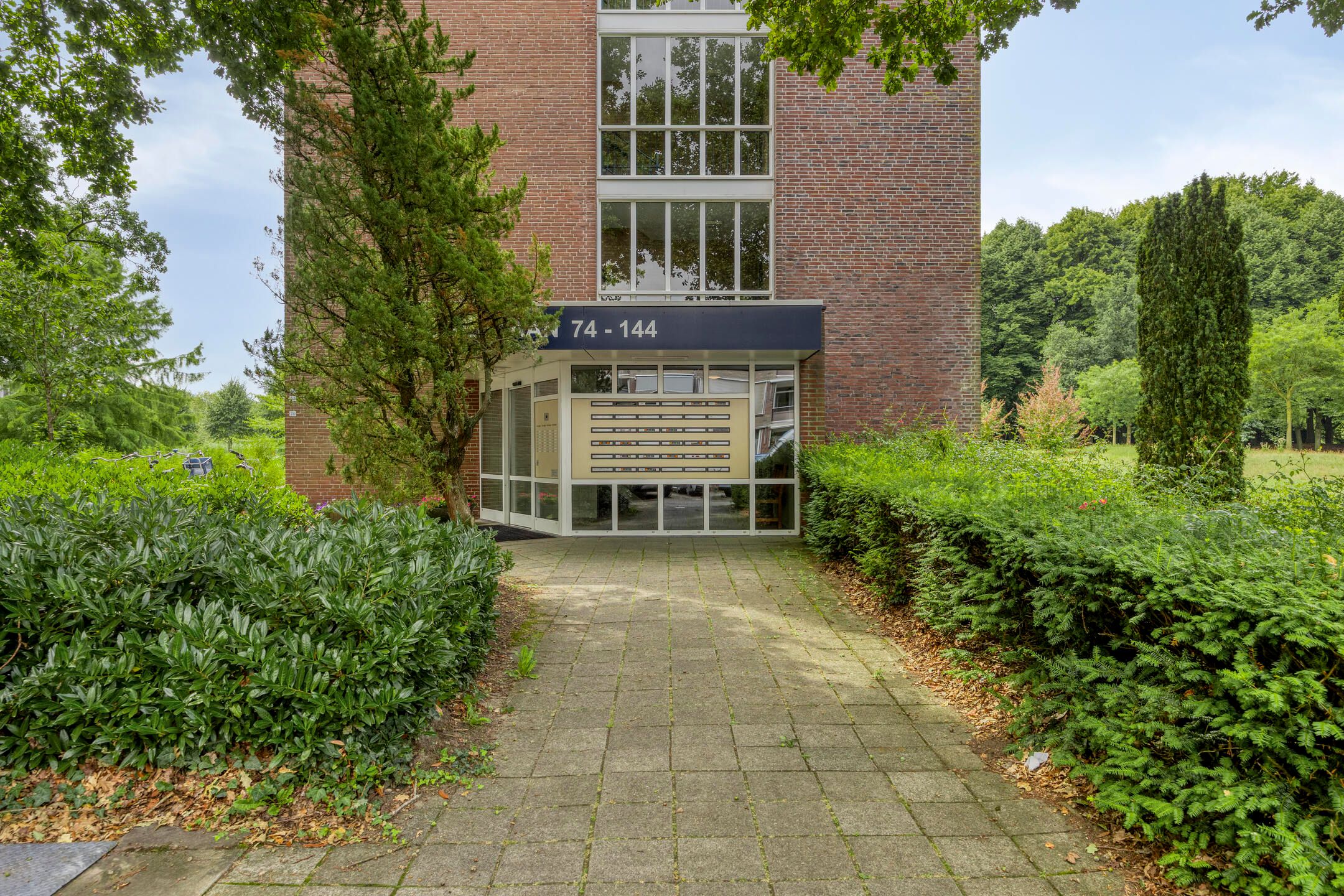 Foto 21 van Hertogenlaan 108