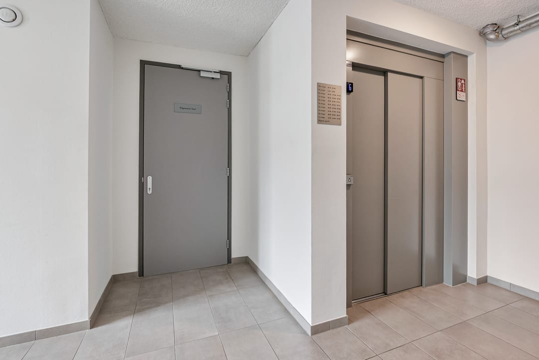 Foto 8 van Koningslinde 1-C02