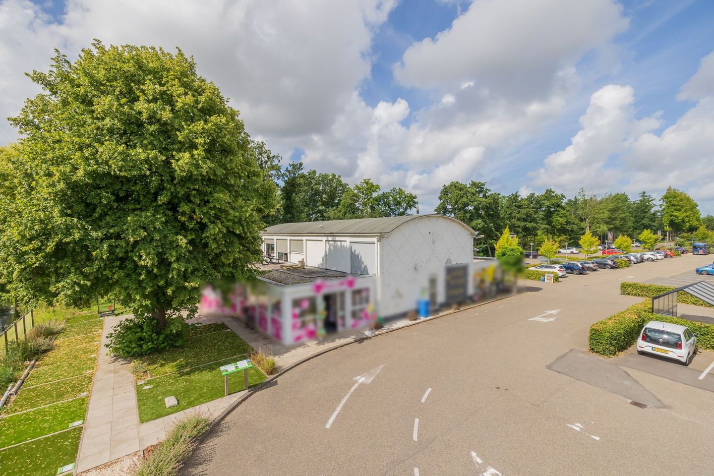 View photo 5 of Heereweg 348