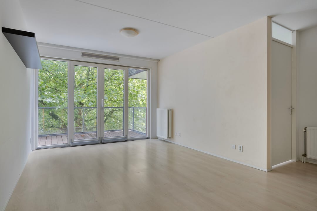 Photo 2 of Kamperfoeliestraat 12-B