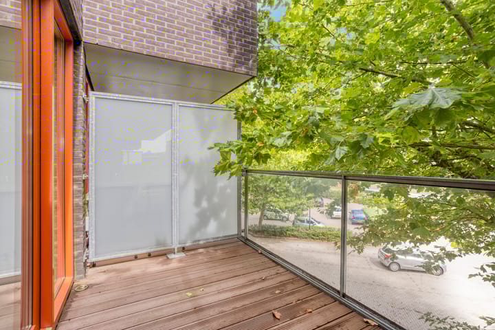 Photo 5 of Kamperfoeliestraat 12-B