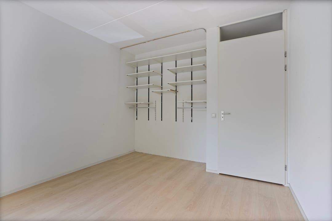 Photo 16 of Kamperfoeliestraat 12-B