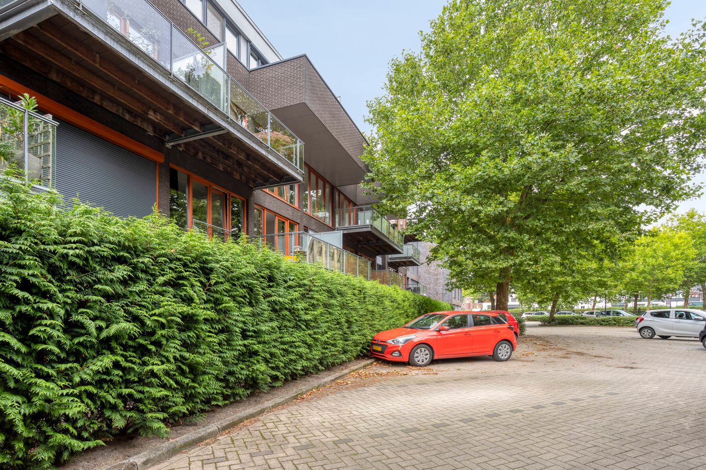 Photo 20 of Kamperfoeliestraat 12-B