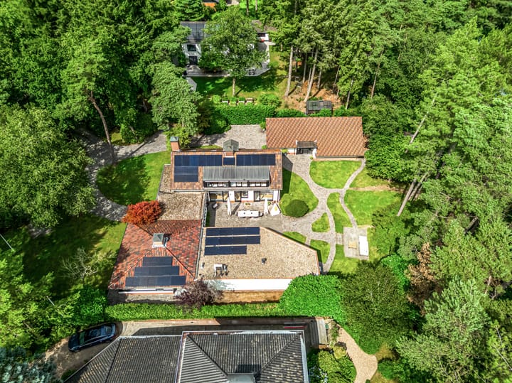 Photo 104 of Mesdaglaan 10-A