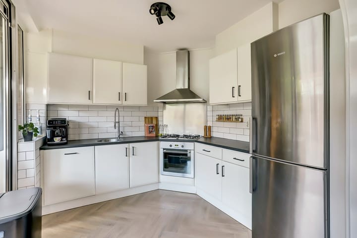 Photo 10 of Berliozstraat 17