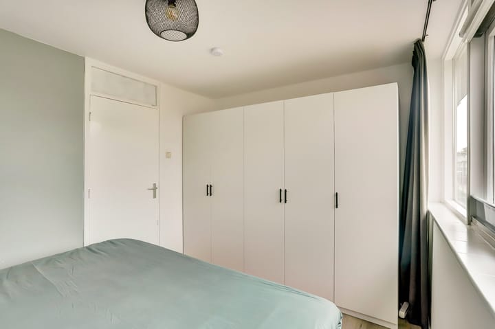 Photo 14 of Berliozstraat 17