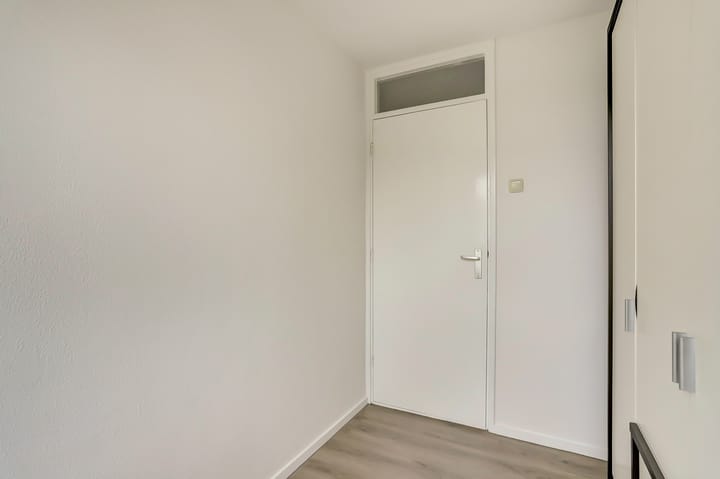 Photo 16 of Berliozstraat 17