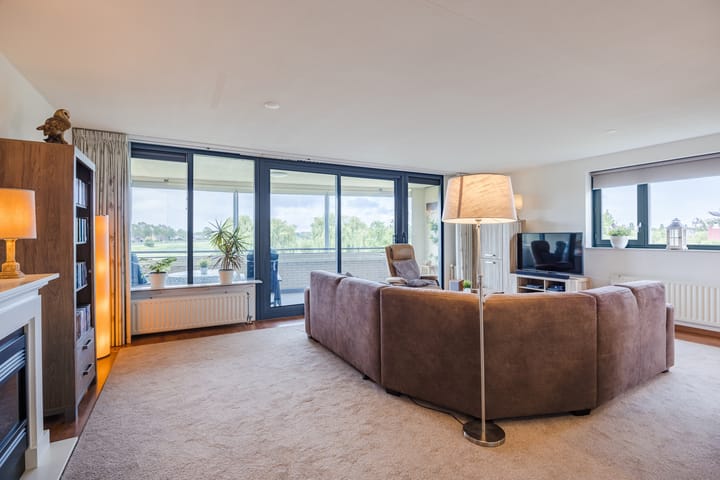 Photo 2 of Volantestraat 33