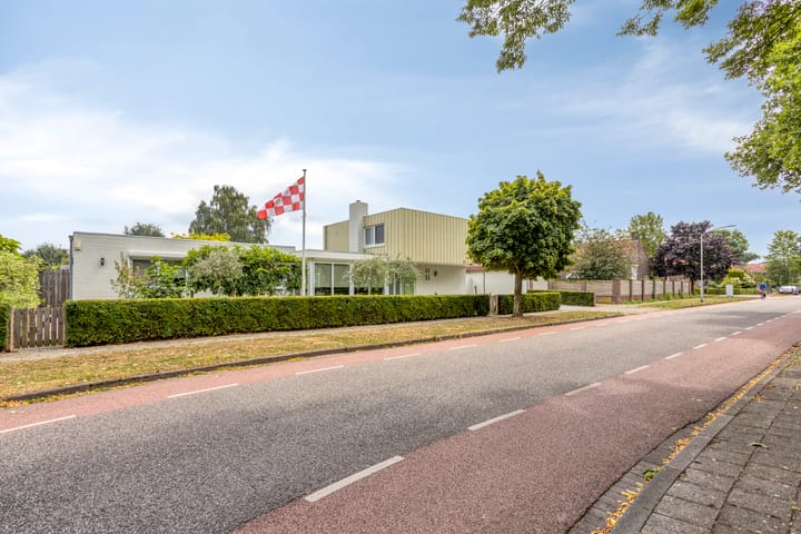 Sint Willibrordusplantsoen 1