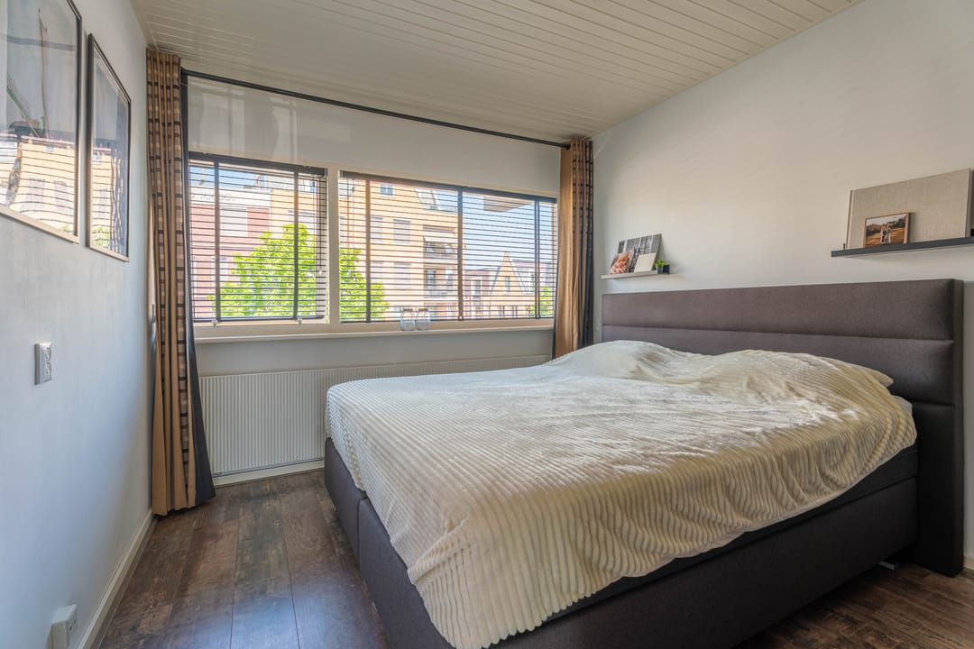 Foto 13 van Oegstgeesterweg 64