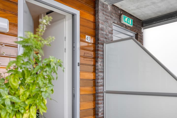 Photo 12 of Woenselse Markt 43