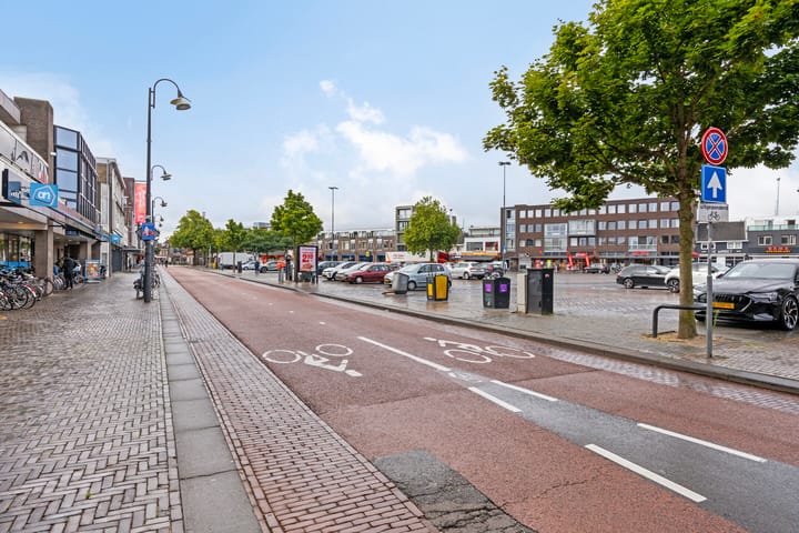 Photo 38 of Woenselse Markt 43