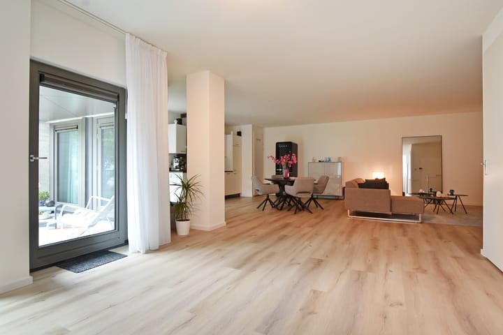 Foto 11 van Burgemeester Elsenlaan 323-F109