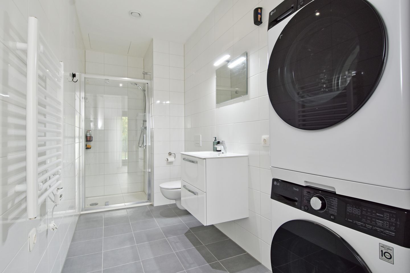 Foto 25 van Burgemeester Elsenlaan 323-F109