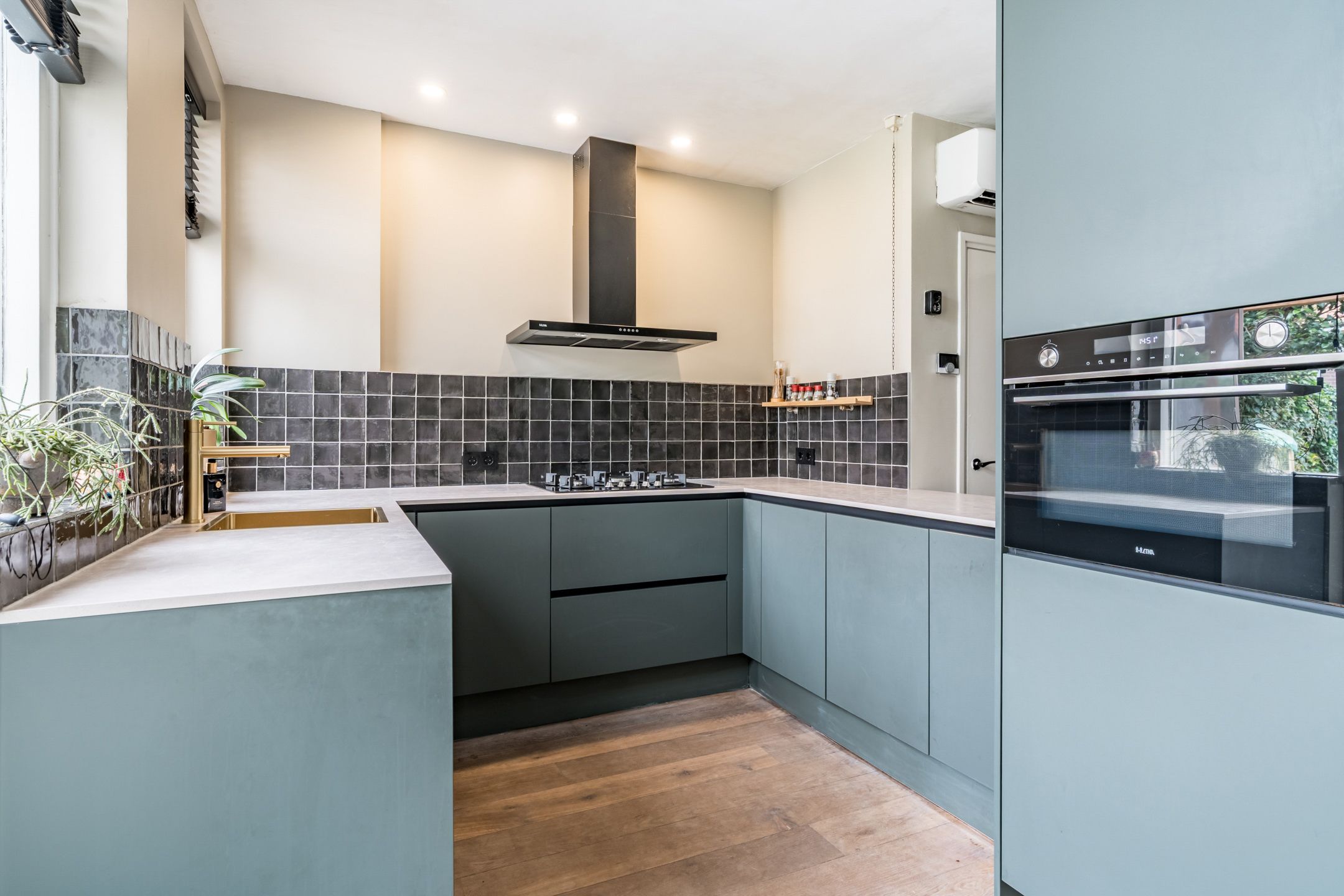 Foto 12 van Venkel 14