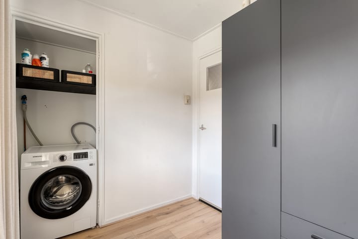 Foto 17 van Donker Curtiusstraat 8