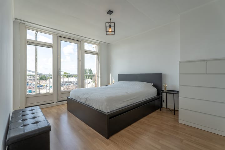 Foto 29 van Rotterdamsedijk 273-A1