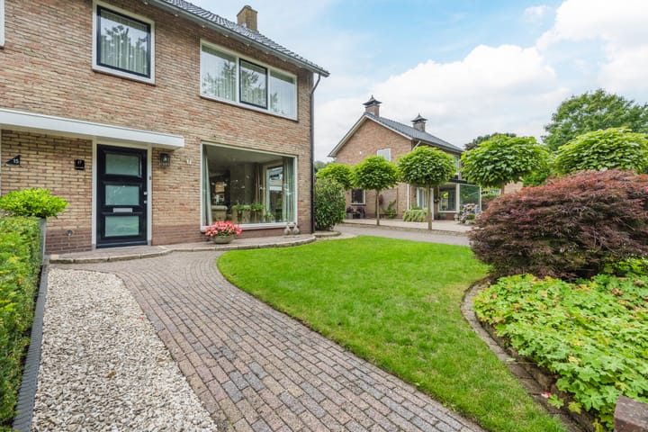 Foto 3 van Engelserf 17