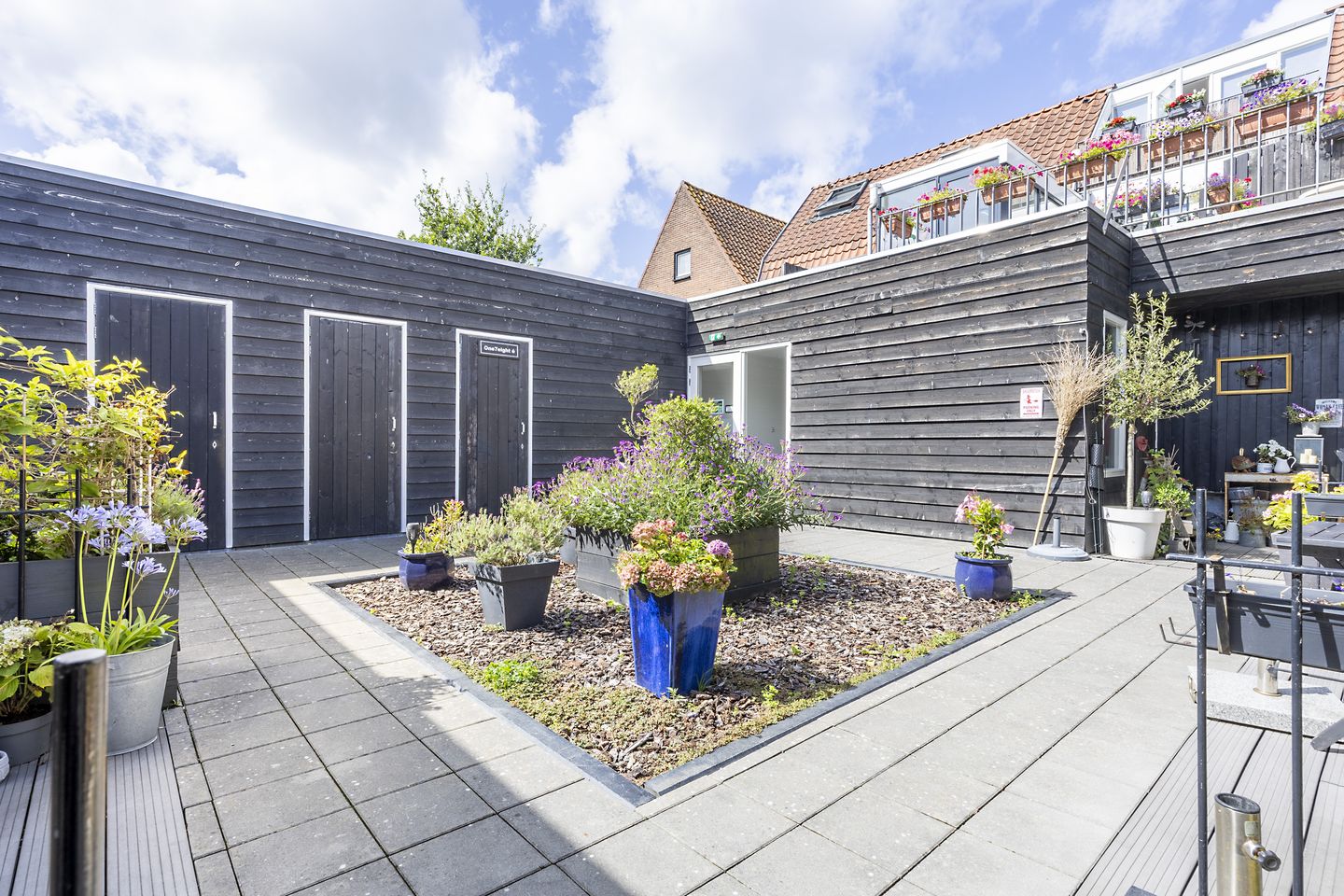 Photo 34 of Wijkerstraatweg 178-D