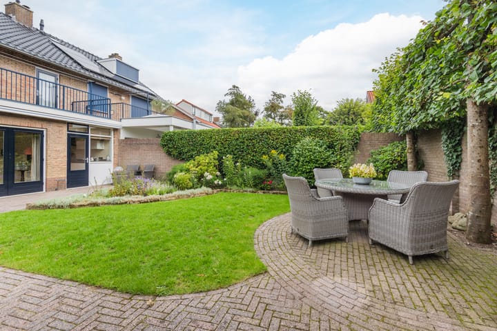 Photo 40 of Engelserf 17