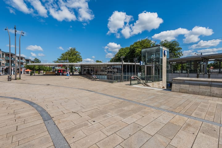 Photo 52 of Engelserf 17