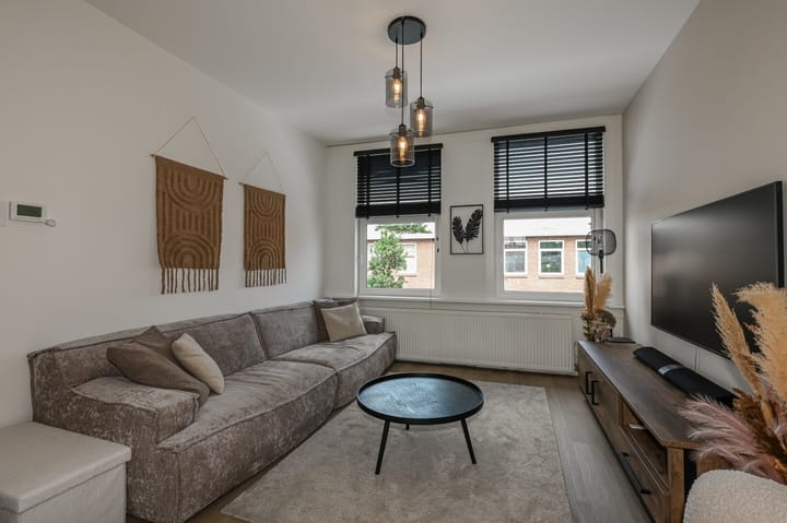 Foto 8 van Pluvierstraat 276