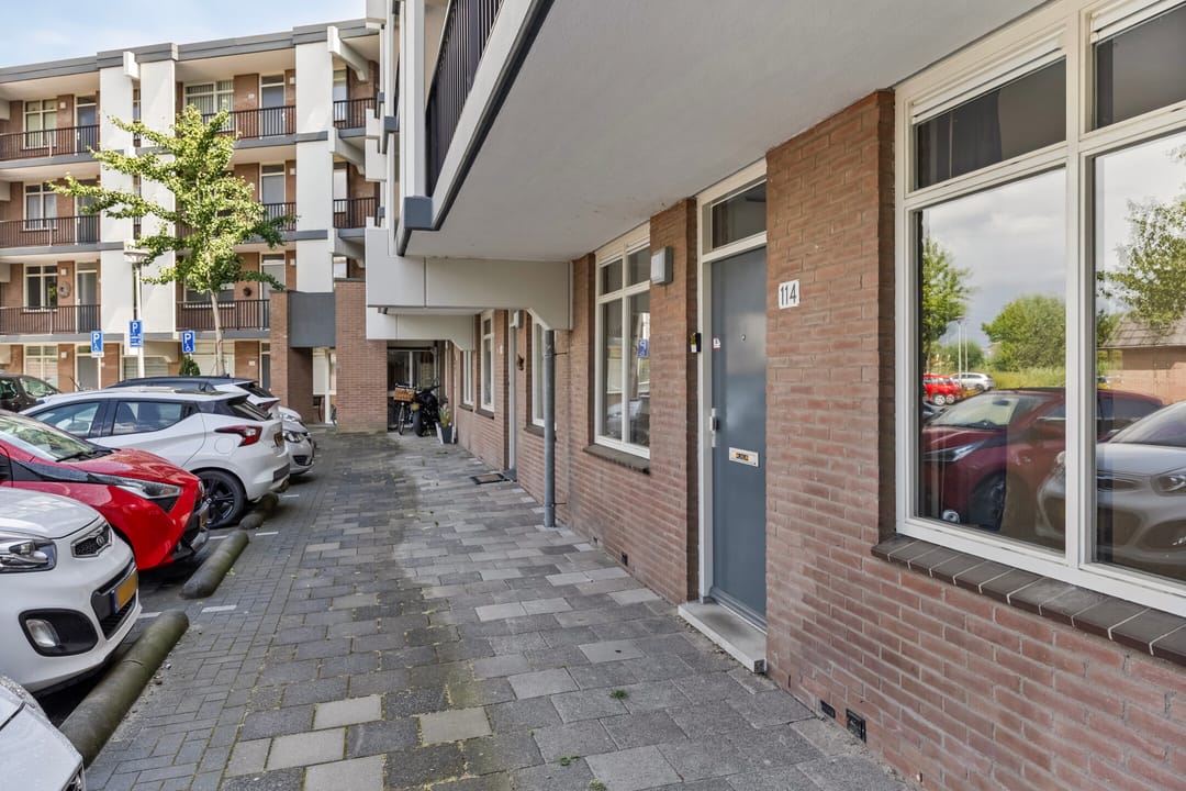 Foto 2 van Louvre 114