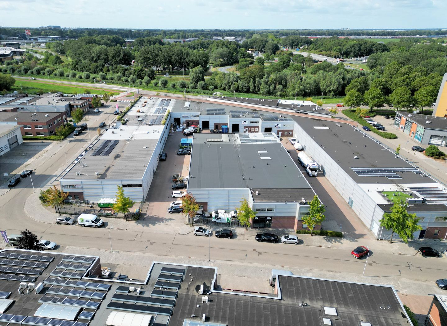 View photo 3 of De Plaats 3