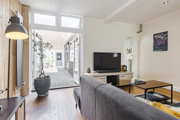 Foto 4 van Ringbaan-Oost 66