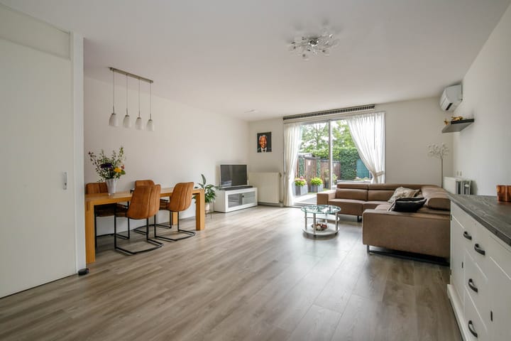 Foto 3 van René Magrittestraat 14