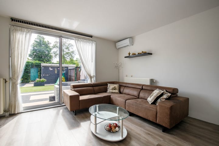 Foto 7 van René Magrittestraat 14