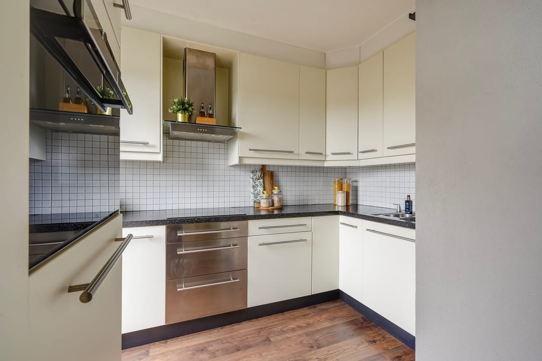 Foto 13 van Rijnvaartweg 11