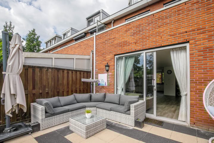 Foto 27 van René Magrittestraat 14